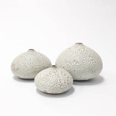 MADE TO ORDER~ Set of 3 Ceramic Droplet Vases in Rustic White Crater Glaze by Sara Paloma. white modern bud vase home decor 