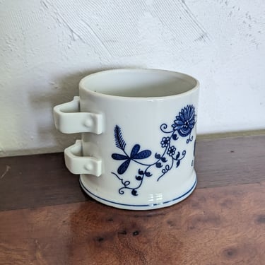 Blue Onion Fine China Cup Vienna Woods 