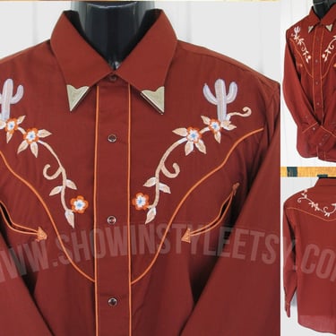 Levi's Western Vintage Men's Cowboy Shirt, Rodeo Shirt, Bold Cactus and Floral Embroidery, Approx. Size Medium (see meas. photo) 