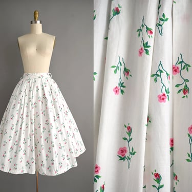 vintage 1950s Skirt | White Cotton Pink Rose Print Full Skirt | Small 