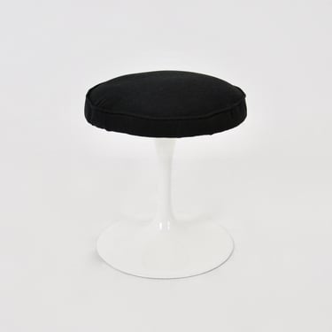 Tulip Stool by Eero Saarinen for Knoll International, 1970s 