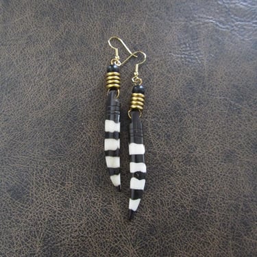 Ethnic tribal dangle earrings, Afrocentric African earrings, bold statement carved bone earrings, primitive exotic earrings batik 