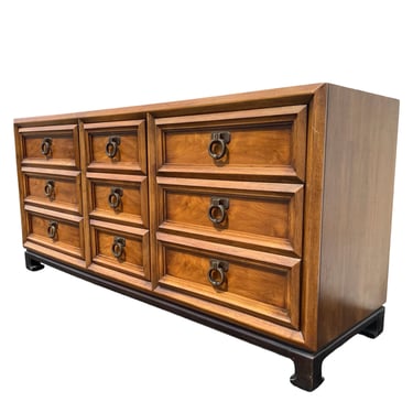 Chinoiserie Dresser with 9 Drawers by Thomasville with Two Tone Wood & Black Base 68