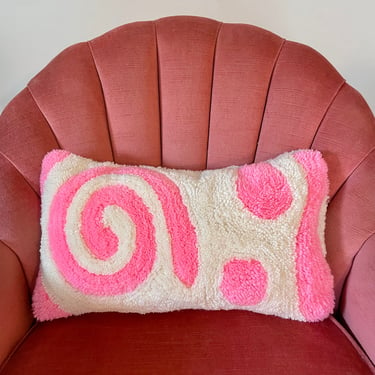 Pink Squiggle Rug, gift for a girl, gift for a guy, housewarming present 