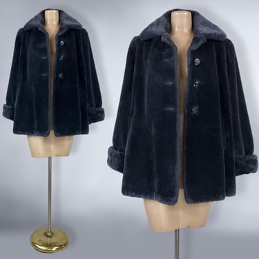 VINTAGE 60s Plush Gray Faux Fur Short Swing Coat | 1960s Grey Fun Fur Teddy Bear Jacket | vfg 