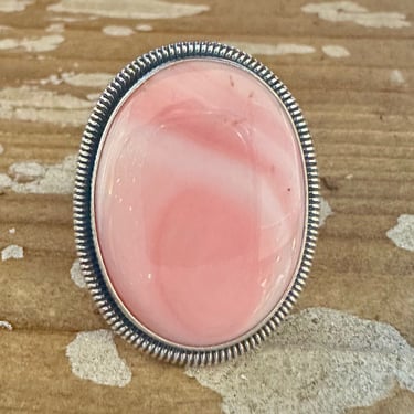 BEACH LOVE Wydell Billie Navajo Pink Conch Shell and Sterling Silver Ring | Large Oval Statement Jewelry| Southwestern | Size 7 Adjustable 