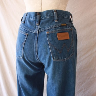 80s Wrangler Women's Jeans Medium Wash Straight Leg 28 Waist 