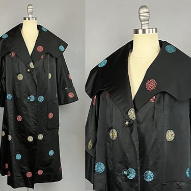 1960s Opera Coat / Black Silk Opera Coat with Statement Collar / 1960s Evening Coat / Asian Medallion Print / Size Medium Large Extra Large 