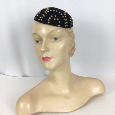 Vintage 40s hat | Vintage studded black felt fascinator hat  | 1940s gold metal stud calot millinery 