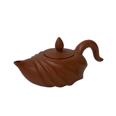 Chinese Brown Yixing Zisha Clay Teapot w Wave Curve Accent ws3174E 