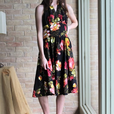 Vintage Atelier Tracy & Michael Halter Dress, Small Women, black w/multi-color floral print, pinup rockabilly swing 