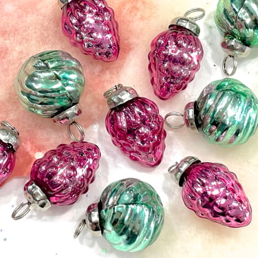 VINTAGE: 5pc - Small Thick Mercury Glass Ornaments - Kugel Style Christmas Ornaments - Pinecones 