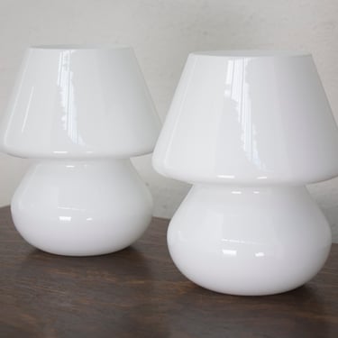 Set of 2 Italian White Puffed Mushroom small Lamp, table lamp h 18cm, Murano glass Made in Italy 