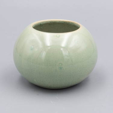 Winfield Celadon Mini Jardiniere (earliest mark) | Vintage California Pottery Small Shelf Vase 
