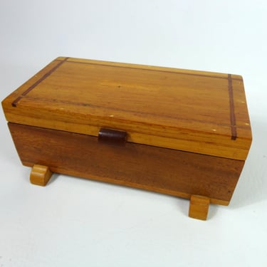 Miniature Art Deco Footed Chest Vintage Dresser Top Box Small Hinged Lift Lid Keepsake Wooden Storage Trinket Stash Box Desk Organizer 