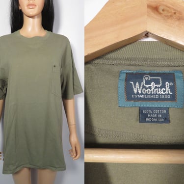 Vintage 90s Woolrich Cotton Earth Tone Ash Green Army Green Oversized Tshirt With Riveted Pocket Detail Size M 