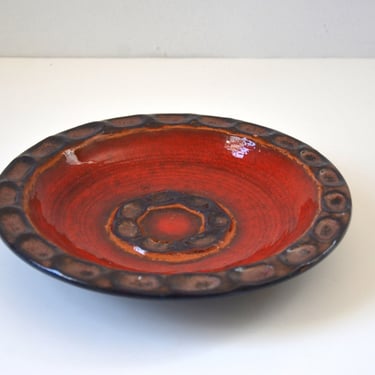 Vintage Mid Century Modern Art Pottery Decorative Plate in Red & Brown by Raymor 