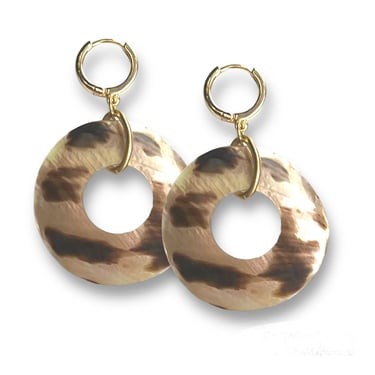 Shell Drop Earring