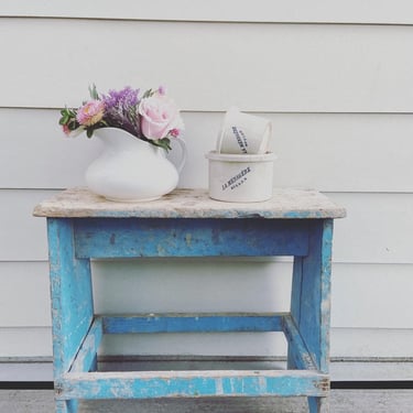 Beautiful vintage French wooden blue bench with it’s original paint 