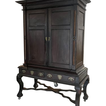 Late 17th Century Antique Dutch Oak Linen Cabinet