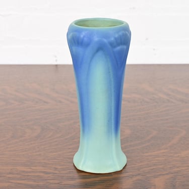 Van Briggle Arts &#038; Crafts Blue and Turquoise Glazed Ceramic Vase