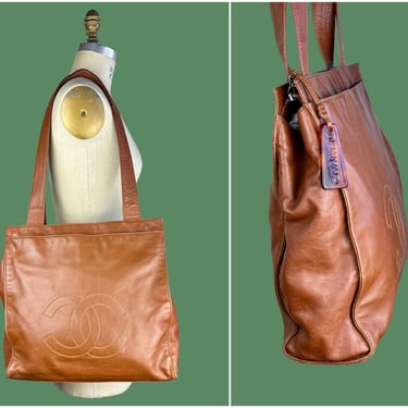 CHANEL 90s Large Hazelnut Lambskin Leather Handbag, Vintage 1990s Stitched CC Tote Shoulder Bag Made in Italy, Luxury Designer Purse 5335949 