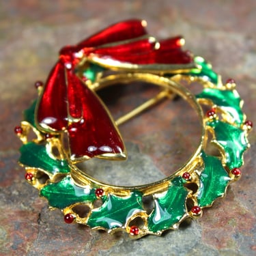 Christmas Wreath Brooch - Holiday Jewelry - Christmas Accessories - Holiday Wreath - Holly Berries - Christmas Jewelry | Bixley Shop 