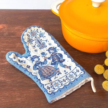 Vintage Woven Austrian Folk Crochet Knit Cotton Oven Mitt | MCM Kitchen Blue White Floral Farmhouse Country Couple Dance | Padded Pot Holder 