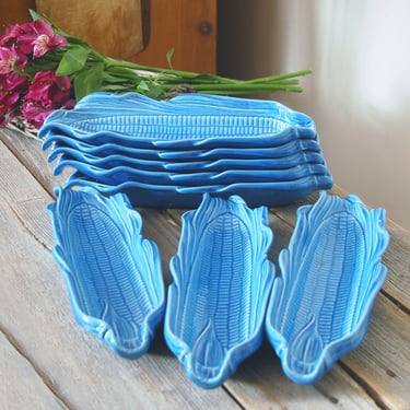 Metlox corn cob plates / set of 8 blue Poppytrail Colorstax corn holder plates / farm table / country farmhouse decor / rare Metlox plates 