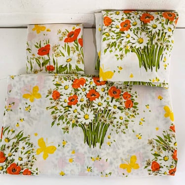 Vintage Morgan Jones Floral Flat Fitted Sheet Full Bed Set of 2 Sheets Pillowcase Flowers Double Bedding Pair 1970s 