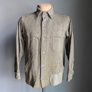 Vintage Wool Twill True Vintage Woolrich Button Down Shirt / Vintage Woolrich Shirt Small / 60s 70s Woolrich Twill Button Down Small 