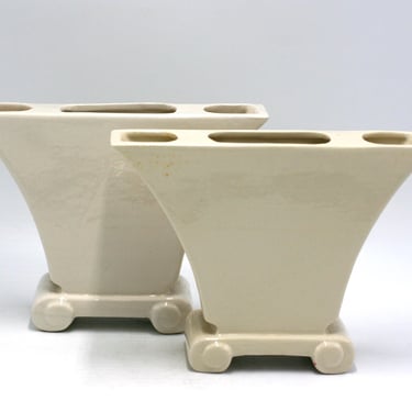 vintage Pair of Art Deco Style Ivory Ceramic vases 