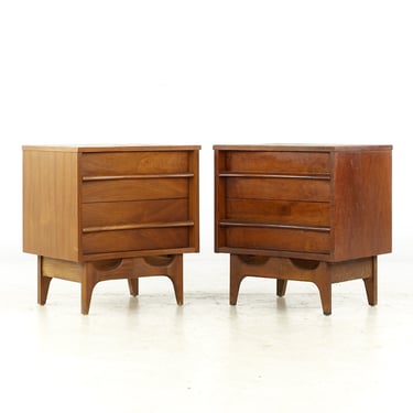 Young Manufacturing Mid Century Curved Front Walnut Nightstands - Pair - mcm 