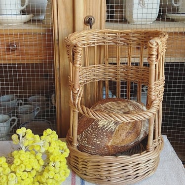Beautiful rustic vintage French petite baguette basket 