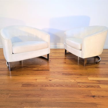 Mid Century Selig Pair of Club Chairs 