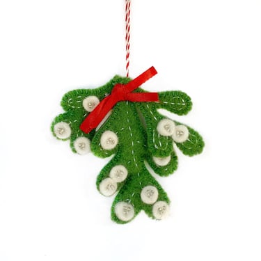 O4O Mistletoe Ornament