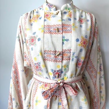 1970’s blouse~ tied waist tunic Hippie style printed top with wide post sleeves~ wooden toggle buttons 70’s fashion tends / size Large 