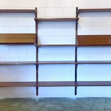 Vintage 1960s Danish Modern 3 Bay Teak Wall Unit by Hansen Guldborg for Thygesen & Sørensen, Denmark 