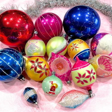 VINTAGE: 15 Old Poland Glass Christmas Ornaments - Indent Round Fish Old Ornaments - 