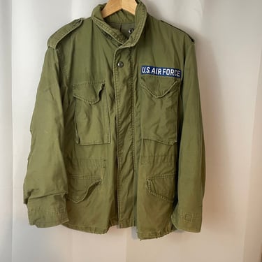 1980s vintage fatigue coat distressed USAF military olive drab green canvas jacket coat L 