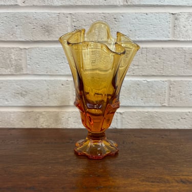 Vintage Fenton Glass Valencia Amber Ruffled Vase - Elegant Handkerchief Design 
