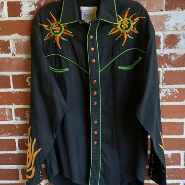 Vintage 80s/90s Rockmount Black Gabardine Western Shirt/ Long Tail / Piping/ 6 Button Cuff /Embroidery / Dollars / Flames / L 