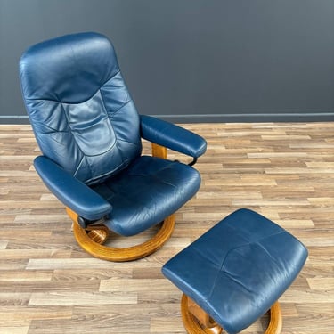 Ekornes Stressless Blue Leather Reclining Swivel Lounge Chair with End Table & Ottoman 