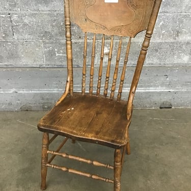 Vintage Wood Chair (Seattle)