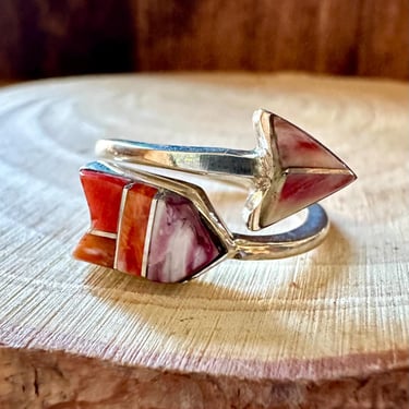 SUMMER SPIRIT ARROW Micro Inlay Ring | Sterling Silver and Spiny Oyster| Southwestern Jewelry | Zuni Made | Adjustable 