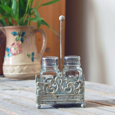 Vintage salt and pepper shakers with holder  / clear vintage salt and pepper shakers / French country cottage kitchen / chippy white 