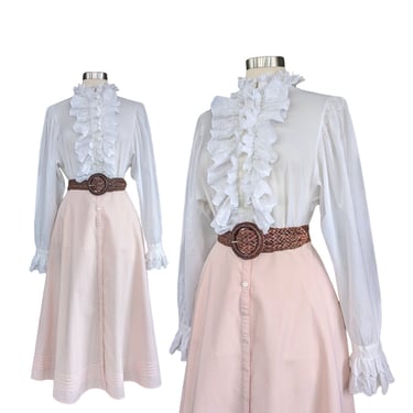 Vintage Ruffled Poet Blouse, Medium Large, White Cotton Button Blouse with Eyelet Ruffle Collar and Cuffs 