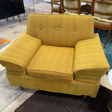 Mid Century Lounge Chair