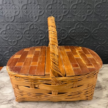 Woven Vintage Picnic Basket AS IS
