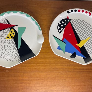 Vintage Rare Pair of Memphis Post Modern 1980's Fujimori Carnival for Kato Kogei Japan Two 10” Plates 